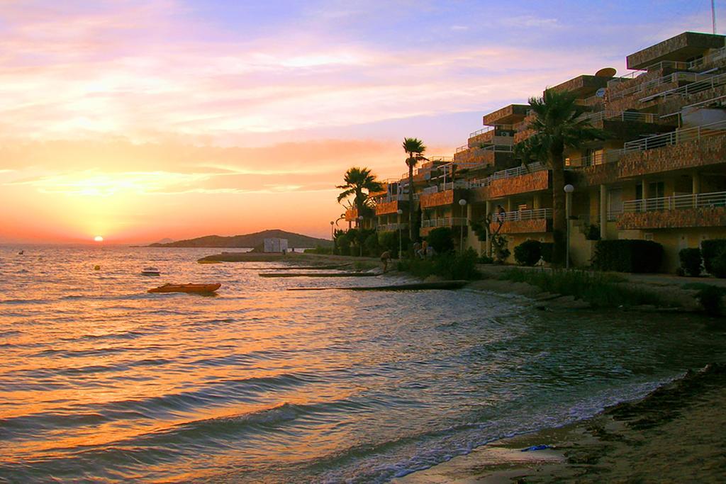 Ona Marina Arpon Aparthotel La Manga del Mar Menor Esterno foto